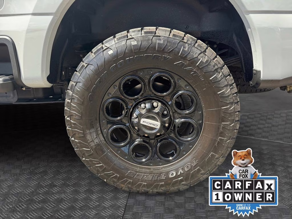 2025 Avalanche Ford Super Duty F-250 SRW Lariat 4X4 Truck