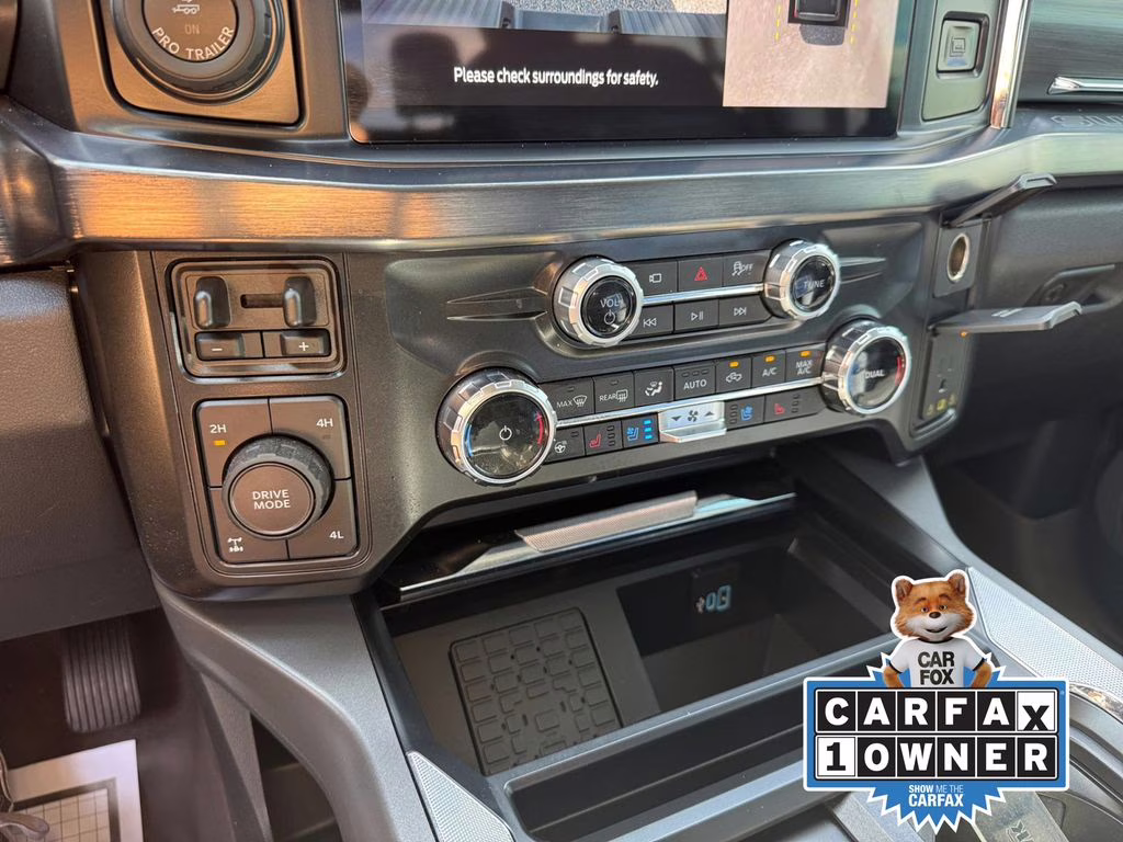 2025 Avalanche Ford Super Duty F-250 SRW Lariat 4X4 Truck