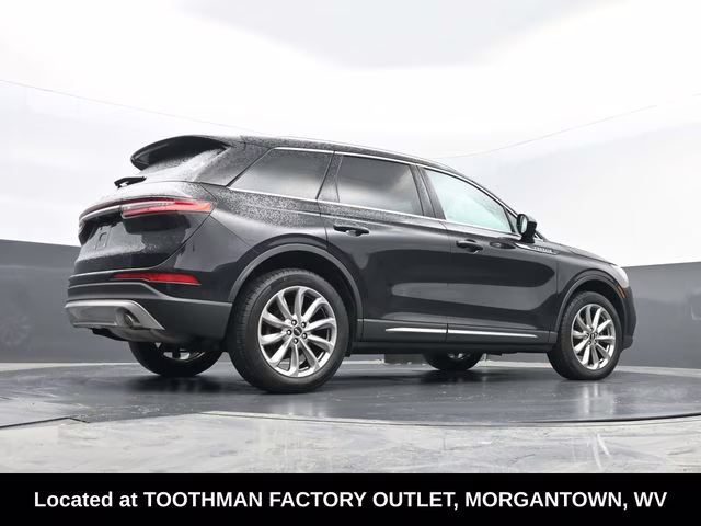 2022 Black Metallic Lincoln Corsair Standard AWD SUV