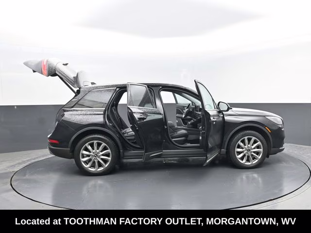 2022 Black Metallic Lincoln Corsair Standard AWD SUV