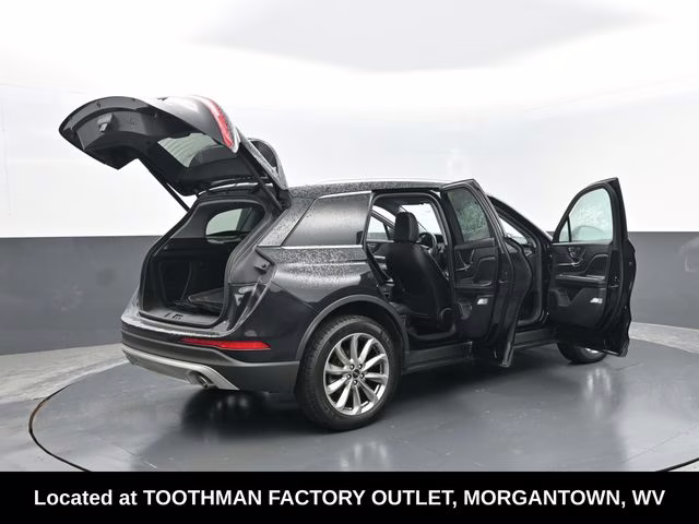 2022 Black Metallic Lincoln Corsair Standard AWD SUV