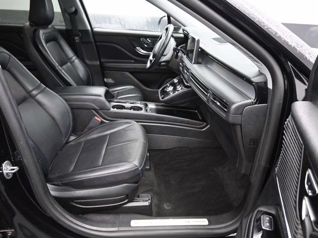 2022 Black Metallic Lincoln Corsair Standard AWD SUV