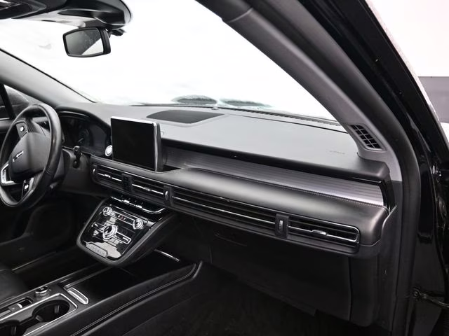 2022 Black Metallic Lincoln Corsair Standard AWD SUV