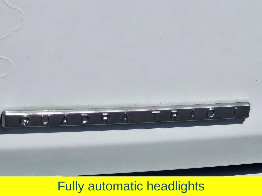 2023 Bright White Clearcoat Jeep Wagoneer Base 4X4 SUV