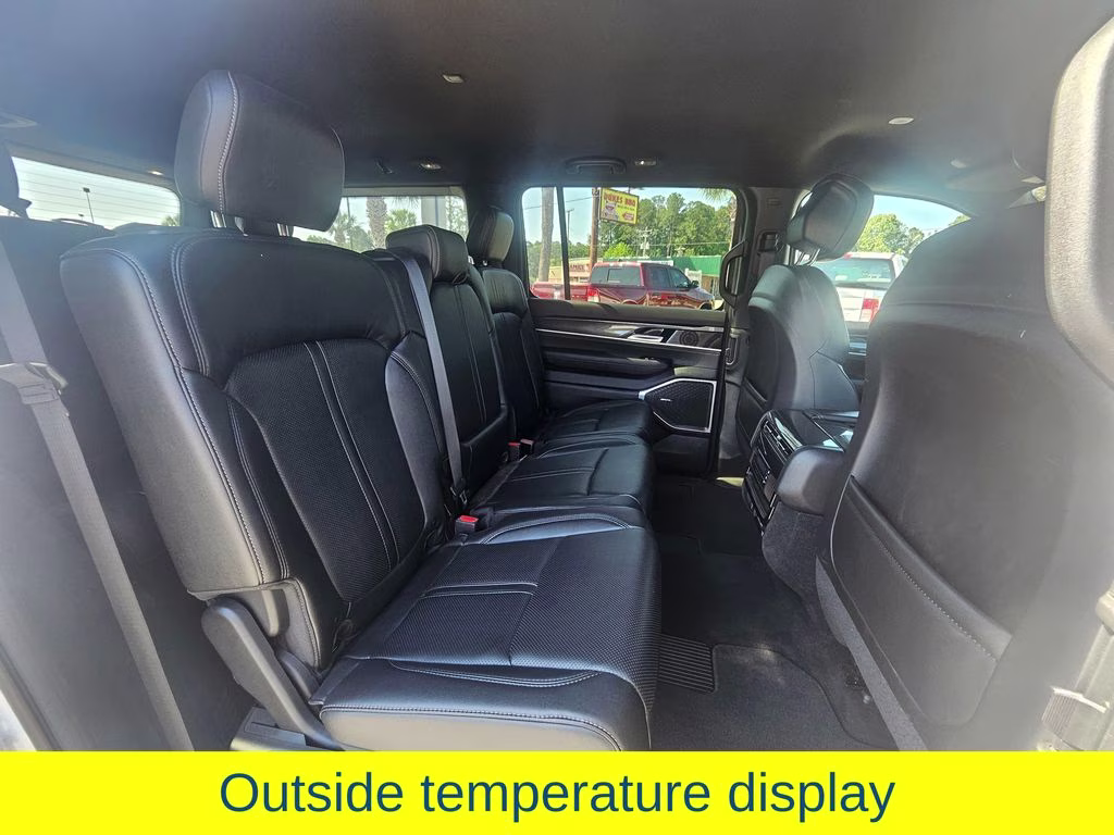 2023 Bright White Clearcoat Jeep Wagoneer Base 4X4 SUV