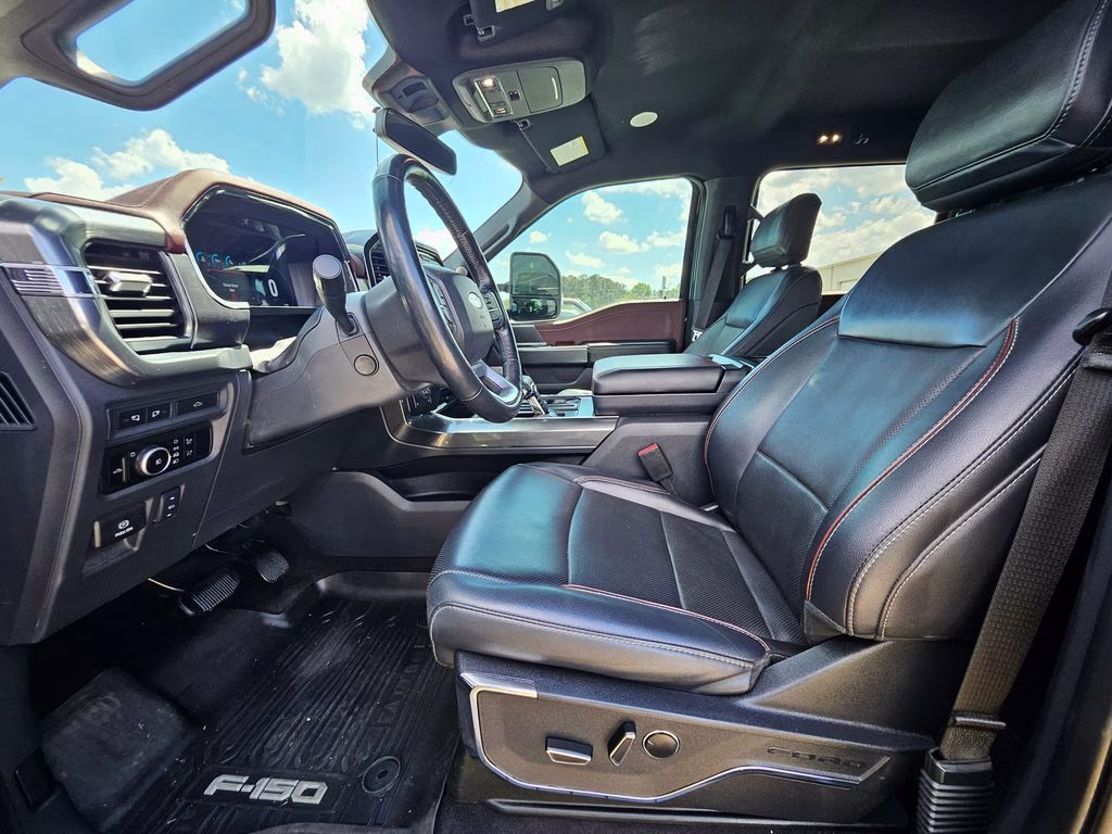 2023 Black Metallic Ford F-150 Lariat 4X4 Truck