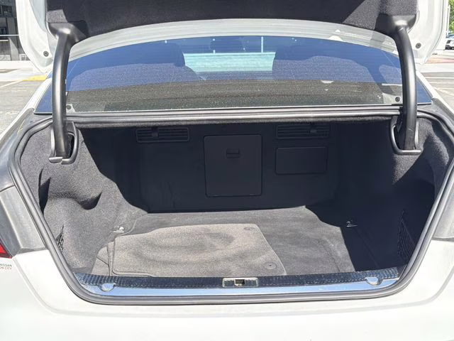 2017 Glacier White Audi A8 L 3.0T AWD Sedan