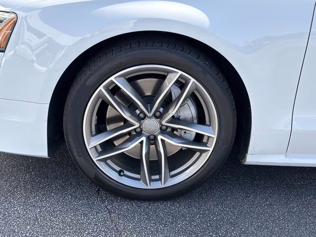 2017 Glacier White Audi A8 L 3.0T AWD Sedan