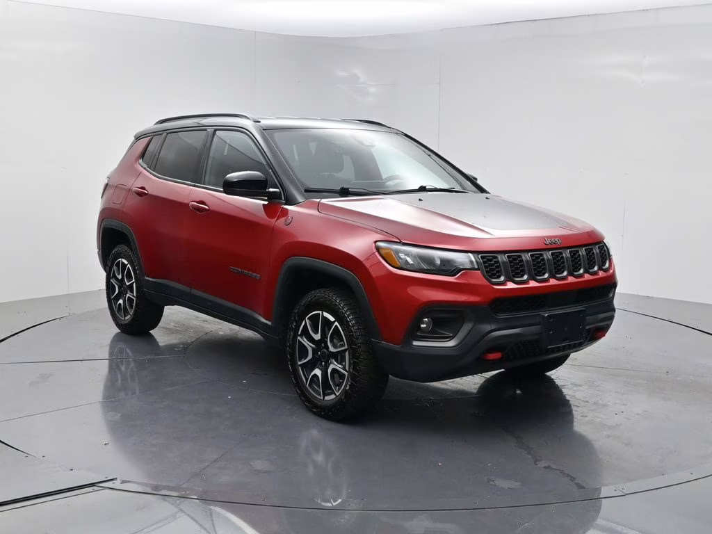 2025 Red Hot Pearlcoat Jeep Compass Trailhawk 4X4 SUV