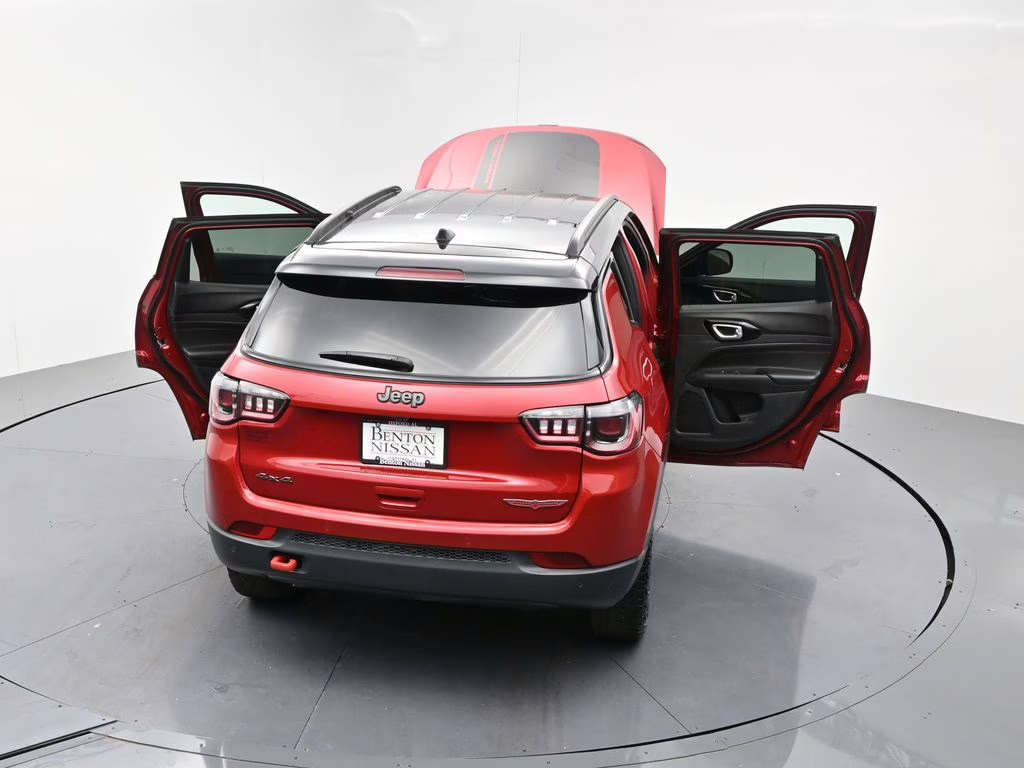 2025 Red Hot Pearlcoat Jeep Compass Trailhawk 4X4 SUV