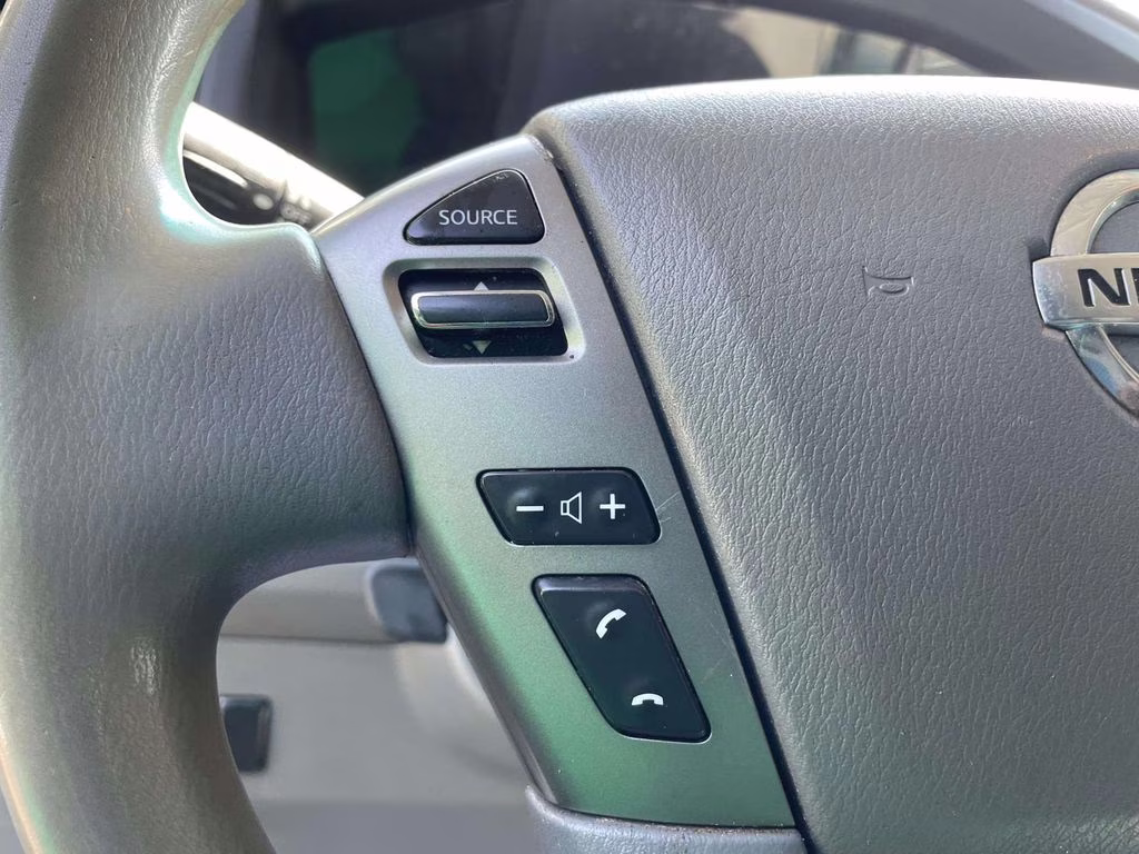 2020 Glacier White Nissan NV2500 HD SV RWD Van