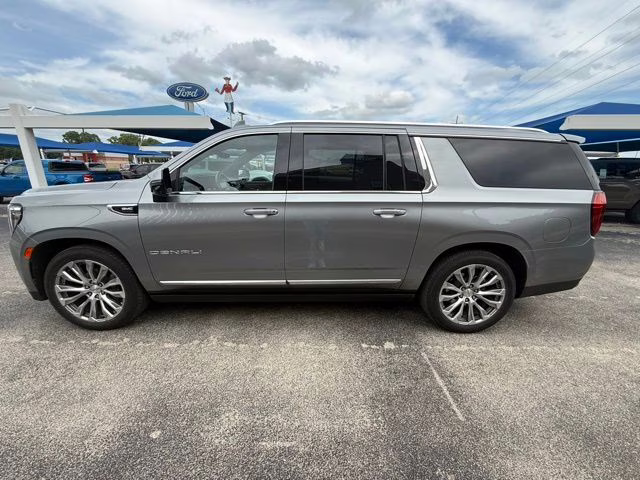 2023 GMC Yukon XL SUV