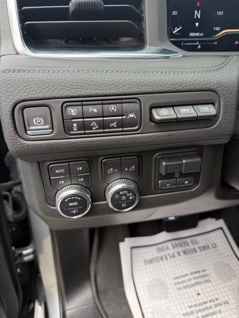 2023 GMC Yukon XL SUV