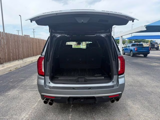 2023 GMC Yukon XL SUV