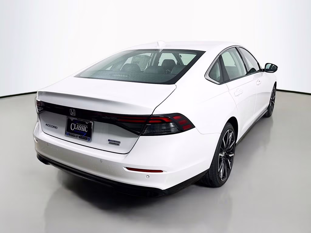 2026 Platinum White Pearl Honda Accord Hybrid Touring FWD Sedan