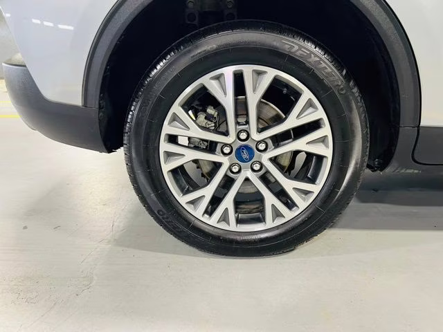 2022 Silver Metallic Ford Escape SEL AWD SUV