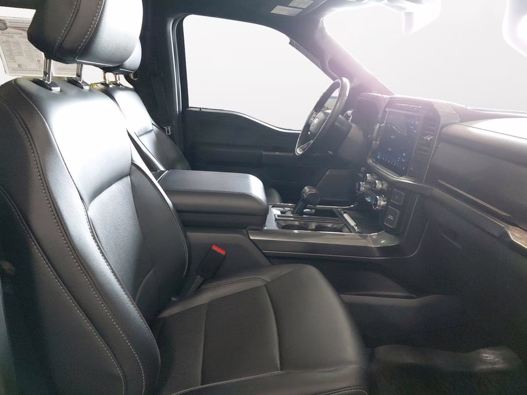 2023 Black Metallic Ford F-150 Lariat Sport w/Black Appearance & Twin Panel Moonr 4X4 Truck