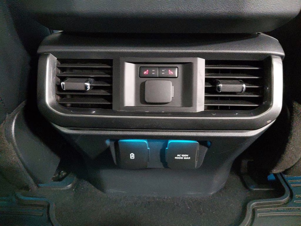 2023 Black Metallic Ford F-150 Lariat Sport w/Black Appearance & Twin Panel Moonr 4X4 Truck