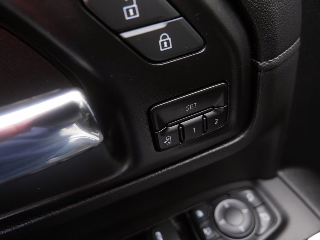 2021 Summit White Chevrolet Silverado 3500HD LTZ 4X4 Truck