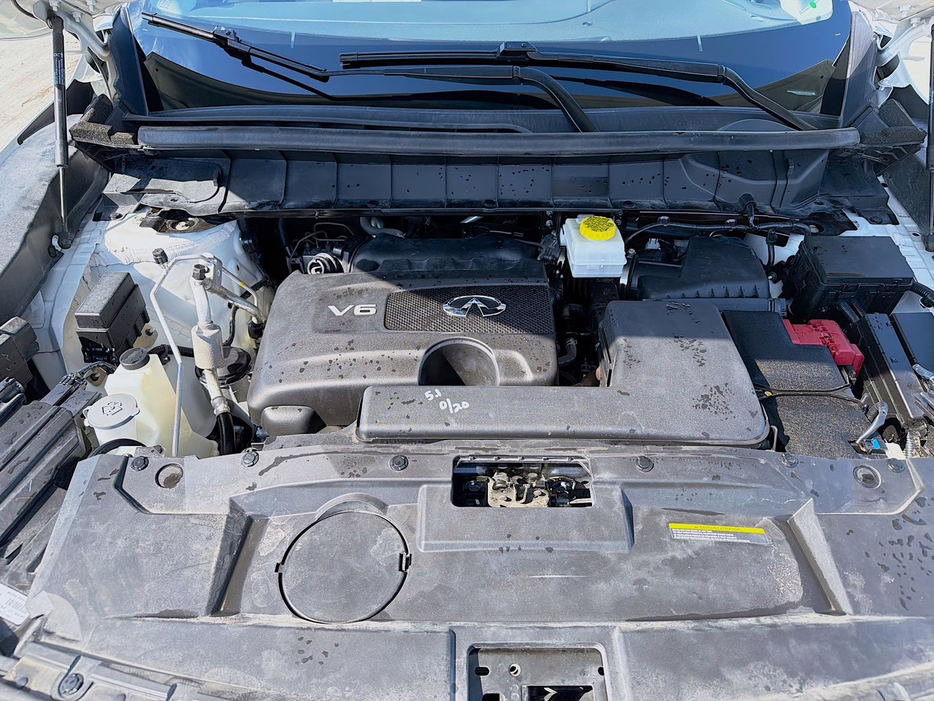 2022 Majestic White INFINITI QX60 LUXE FWD SUV