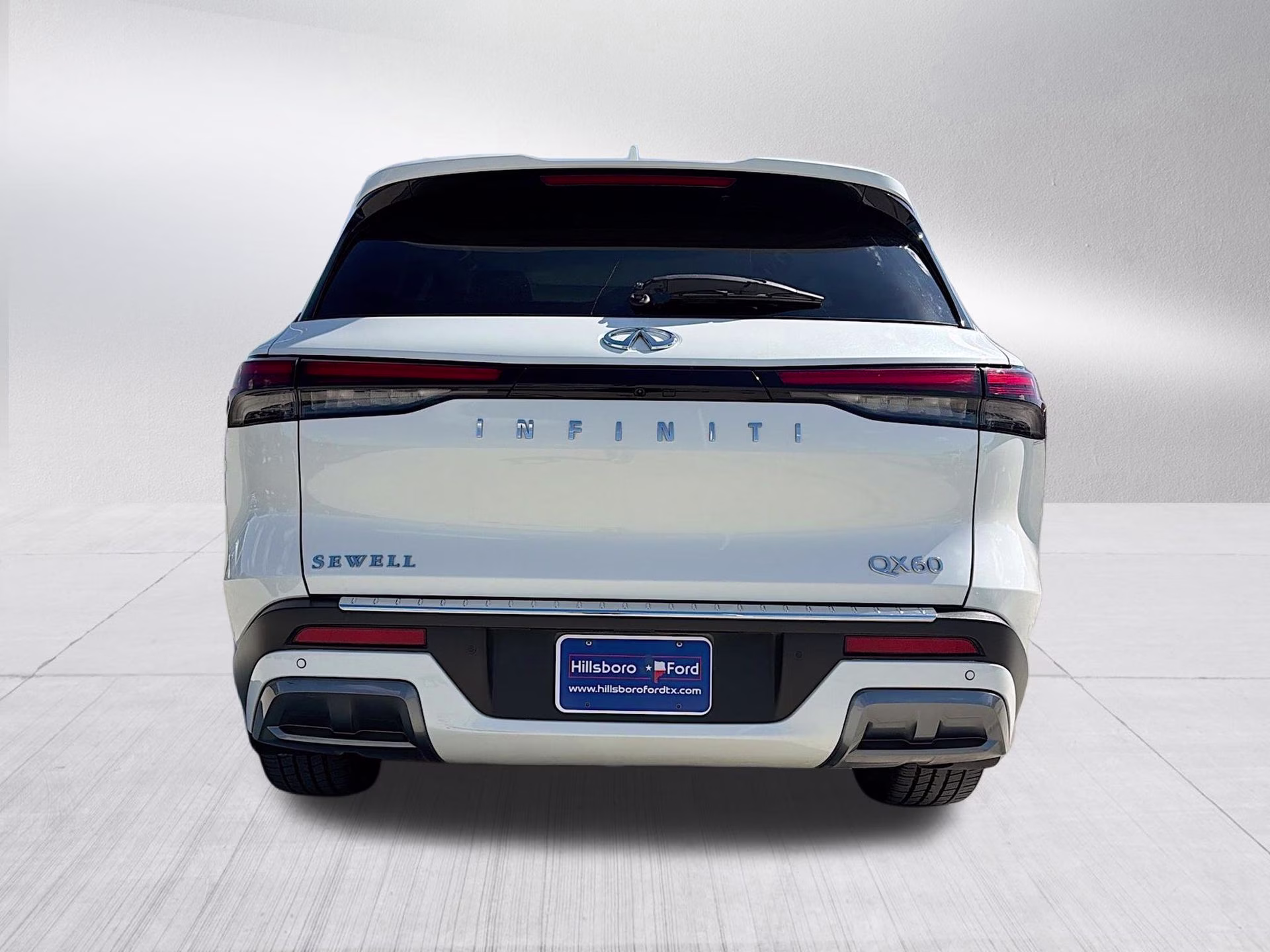 2022 Majestic White INFINITI QX60 LUXE FWD SUV