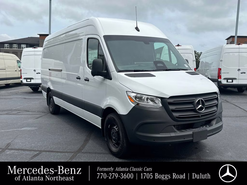 2026 Arctic Mercedes-Benz Sprinter 2500 Cargo 170 WB RWD Van