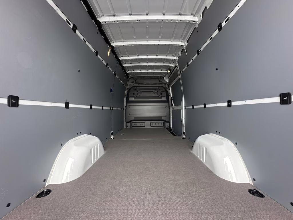 2026 Arctic Mercedes-Benz Sprinter 2500 Cargo 170 WB RWD Van
