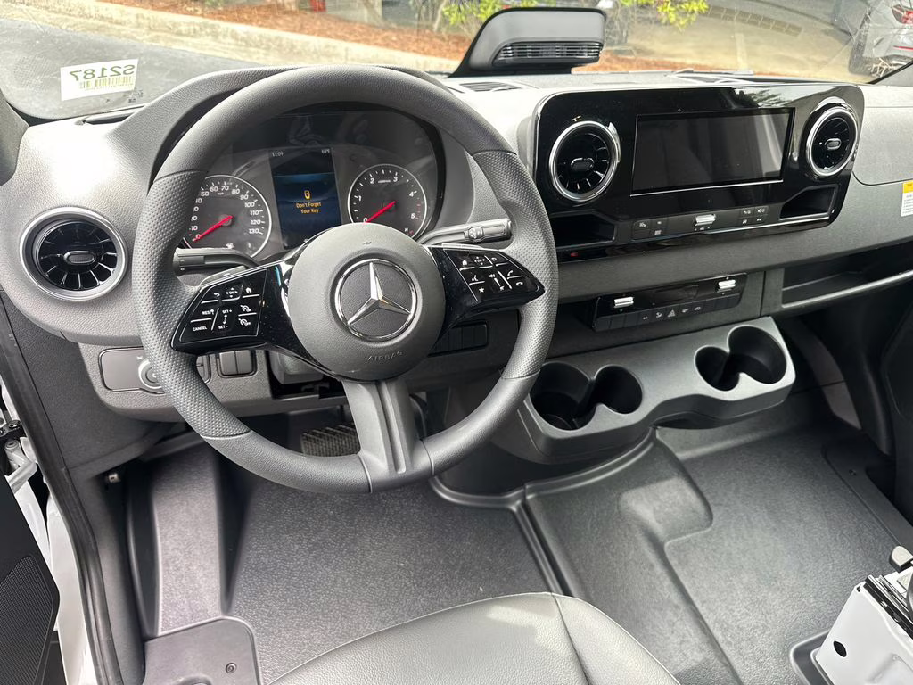 2026 Arctic Mercedes-Benz Sprinter 2500 Cargo 170 WB RWD Van