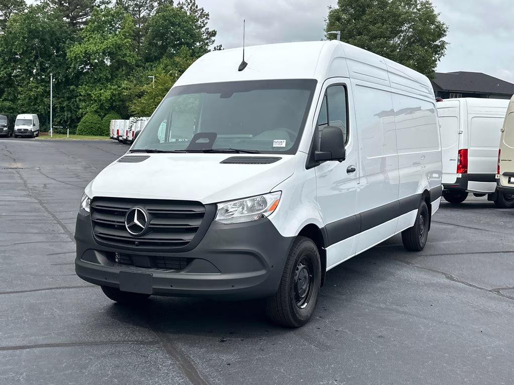 2026 Arctic Mercedes-Benz Sprinter 2500 Cargo 170 WB RWD Van