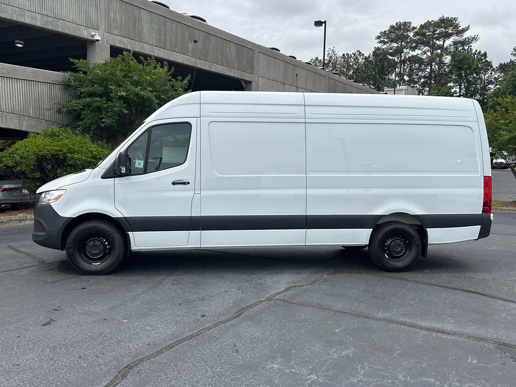 2026 Arctic Mercedes-Benz Sprinter 2500 Cargo 170 WB RWD Van