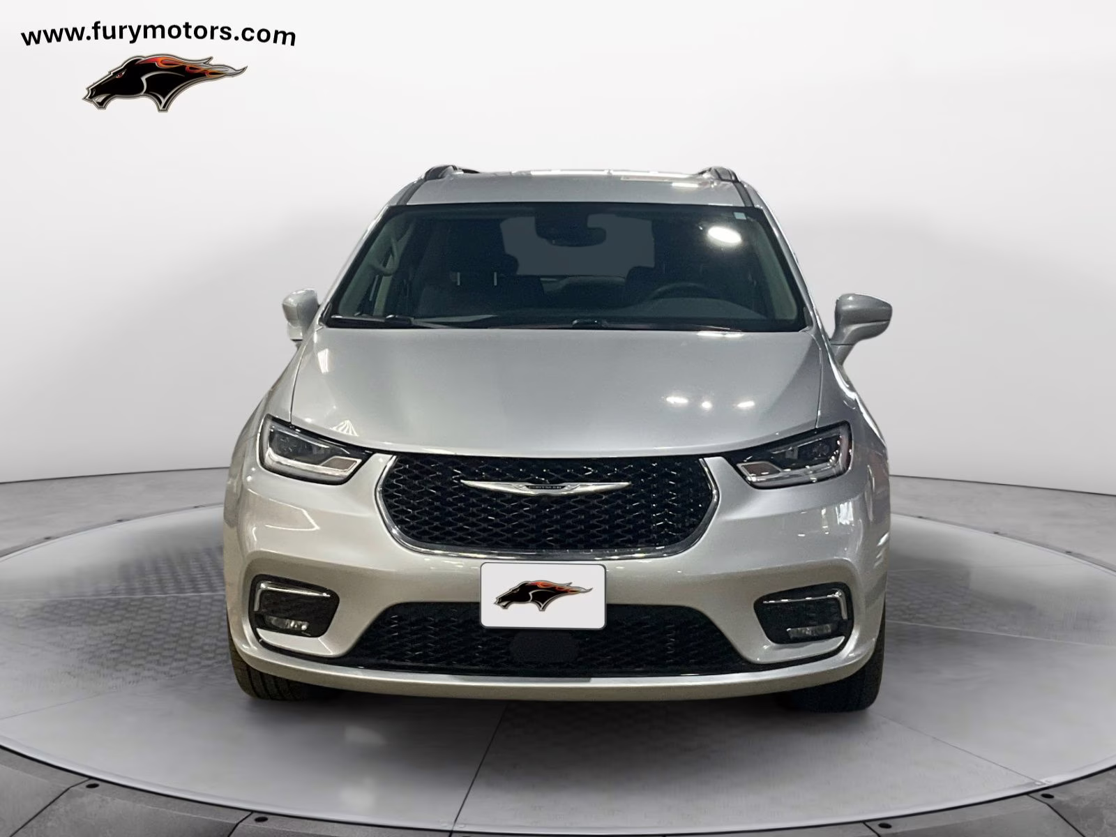 2022 Silver Mist Clearcoat Chrysler Pacifica Touring L AWD Van