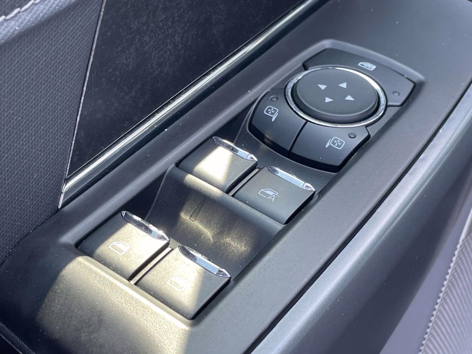 2024 Agate Black Metallic Ford F-150 Lightning Flash AWD Truck