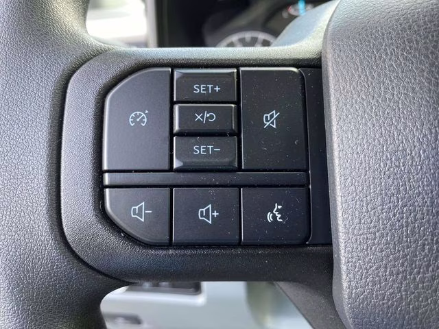 2026 Oxford White Ford Super Duty F-250 SRW XL RWD Truck