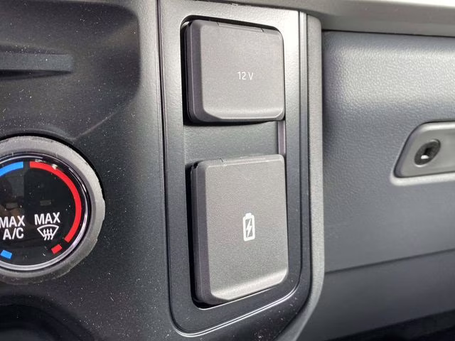 2026 Oxford White Ford Super Duty F-250 SRW XL RWD Truck