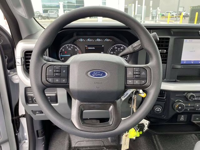 2026 Oxford White Ford Super Duty F-250 SRW XL RWD Truck