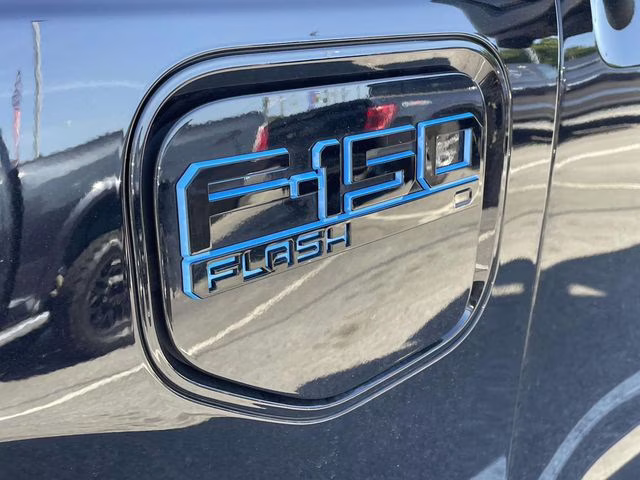 2024 Agate Black Metallic Ford F-150 Lightning Flash AWD Truck