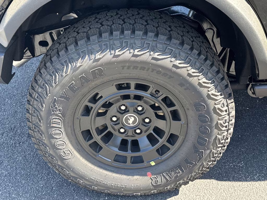 2026 Shadow Black Ford Bronco Badlands 4X4 SUV