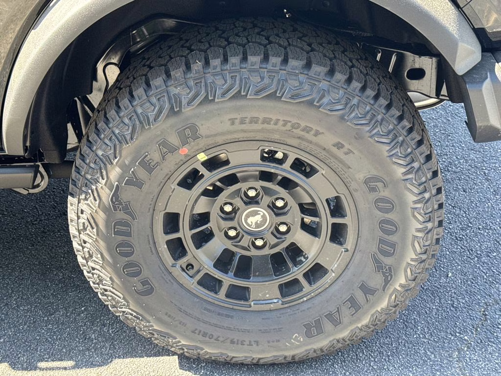 2026 Shadow Black Ford Bronco Badlands 4X4 SUV