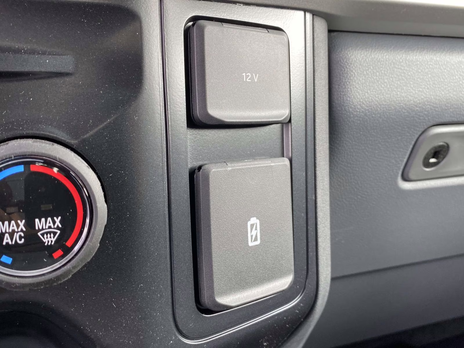 2026 Oxford White Ford Super Duty F-250 SRW XL RWD Truck