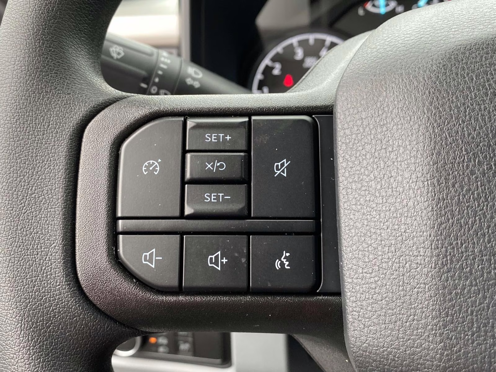 2026 Oxford White Ford Super Duty F-250 SRW XL RWD Truck