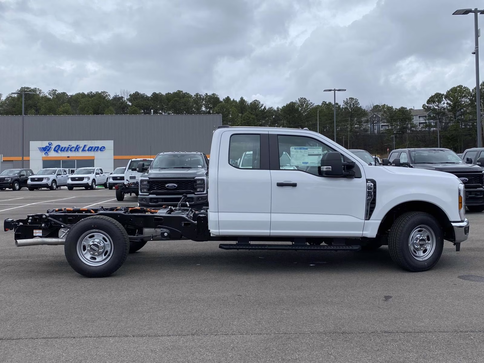 2026 Oxford White Ford Super Duty F-250 SRW XL RWD Truck