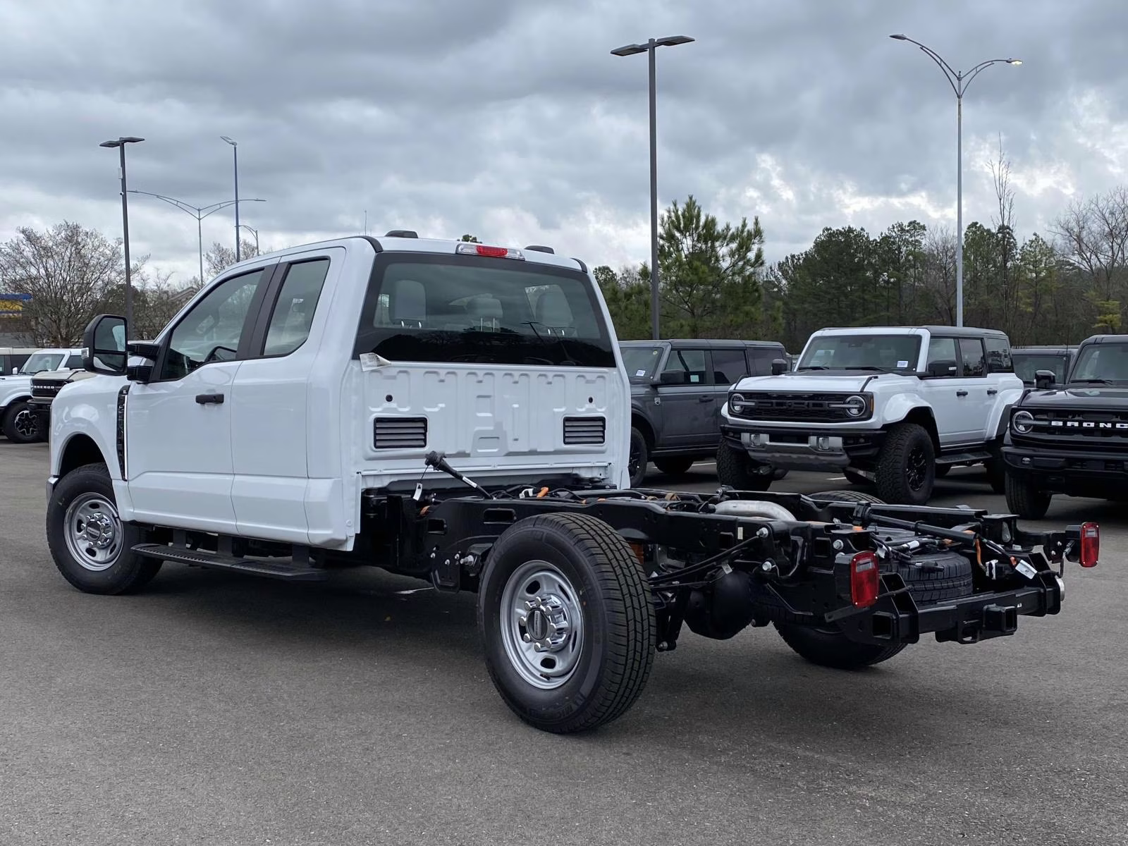 2026 Oxford White Ford Super Duty F-250 SRW XL RWD Truck