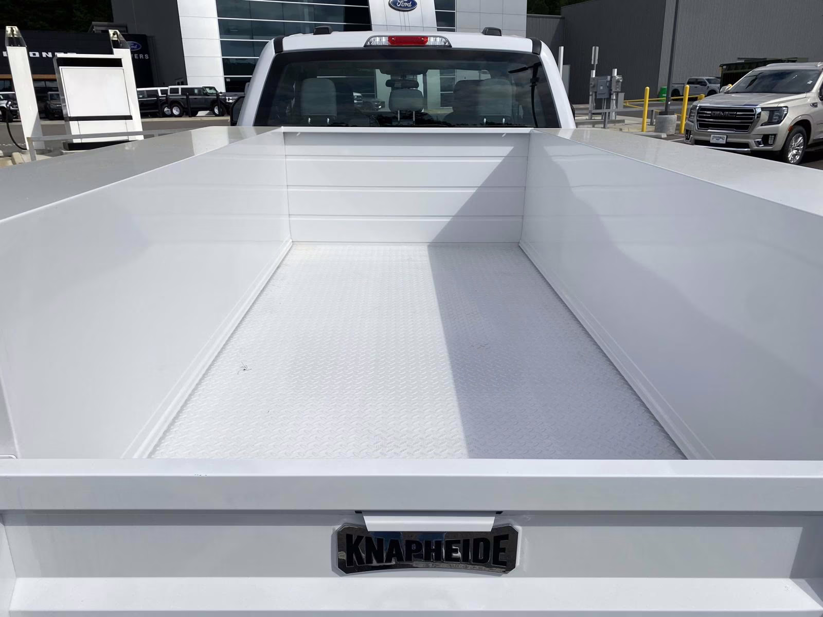 2026 Oxford White Ford Super Duty F-250 SRW XL RWD Truck