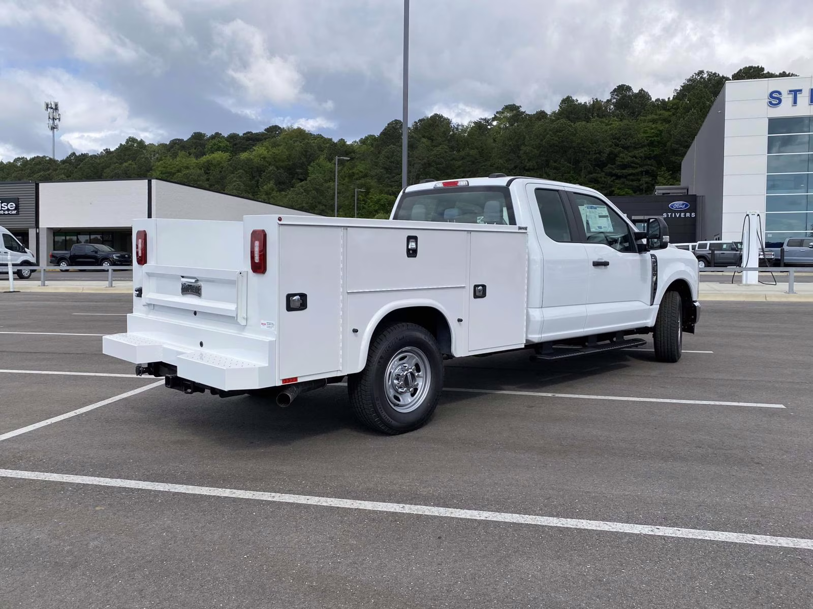 2026 Oxford White Ford Super Duty F-250 SRW XL RWD Truck