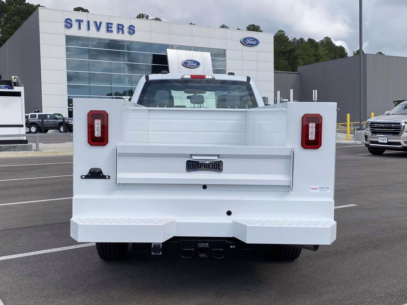 2026 Oxford White Ford Super Duty F-250 SRW XL RWD Truck