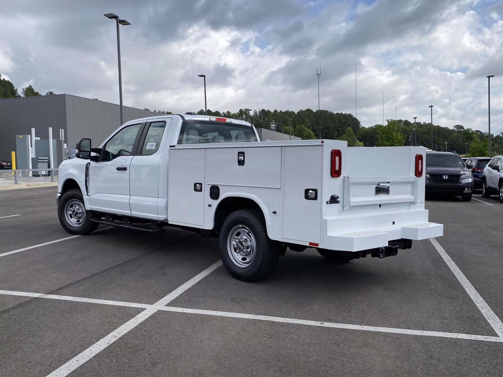 2026 Oxford White Ford Super Duty F-250 SRW XL RWD Truck