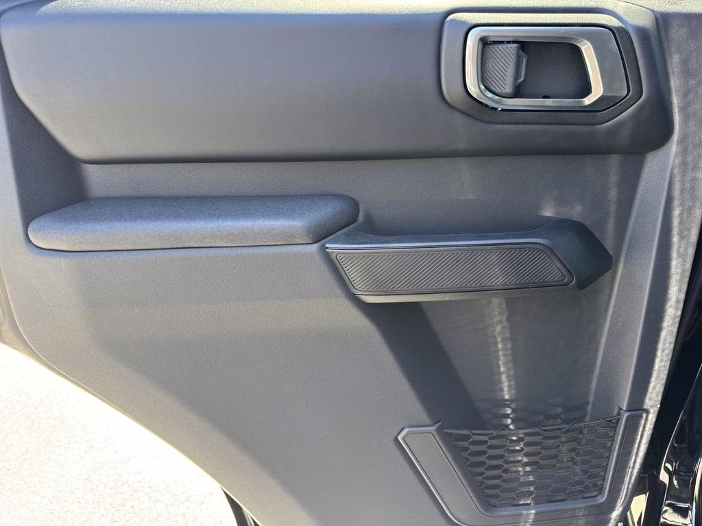 2026 Shadow Black Ford Bronco Badlands 4X4 SUV