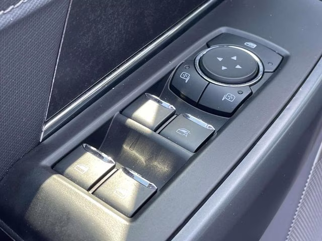 2024 Agate Black Metallic Ford F-150 Lightning Flash AWD Truck