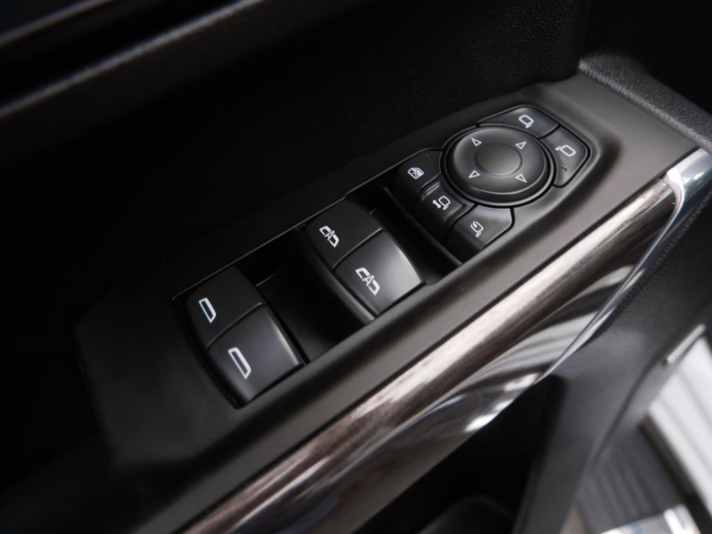 2021 Summit White Chevrolet Silverado 3500HD LTZ 4X4 Truck