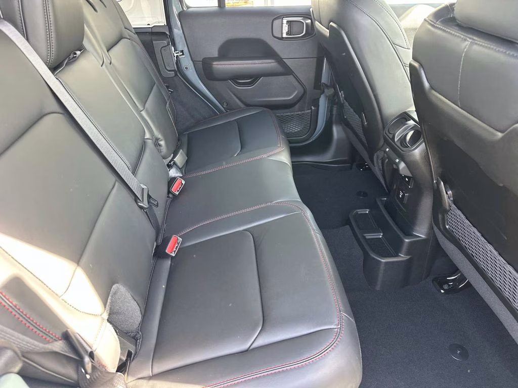 2026 Anvil Clear Coat Jeep Wrangler Rubicon X 4X4 SUV